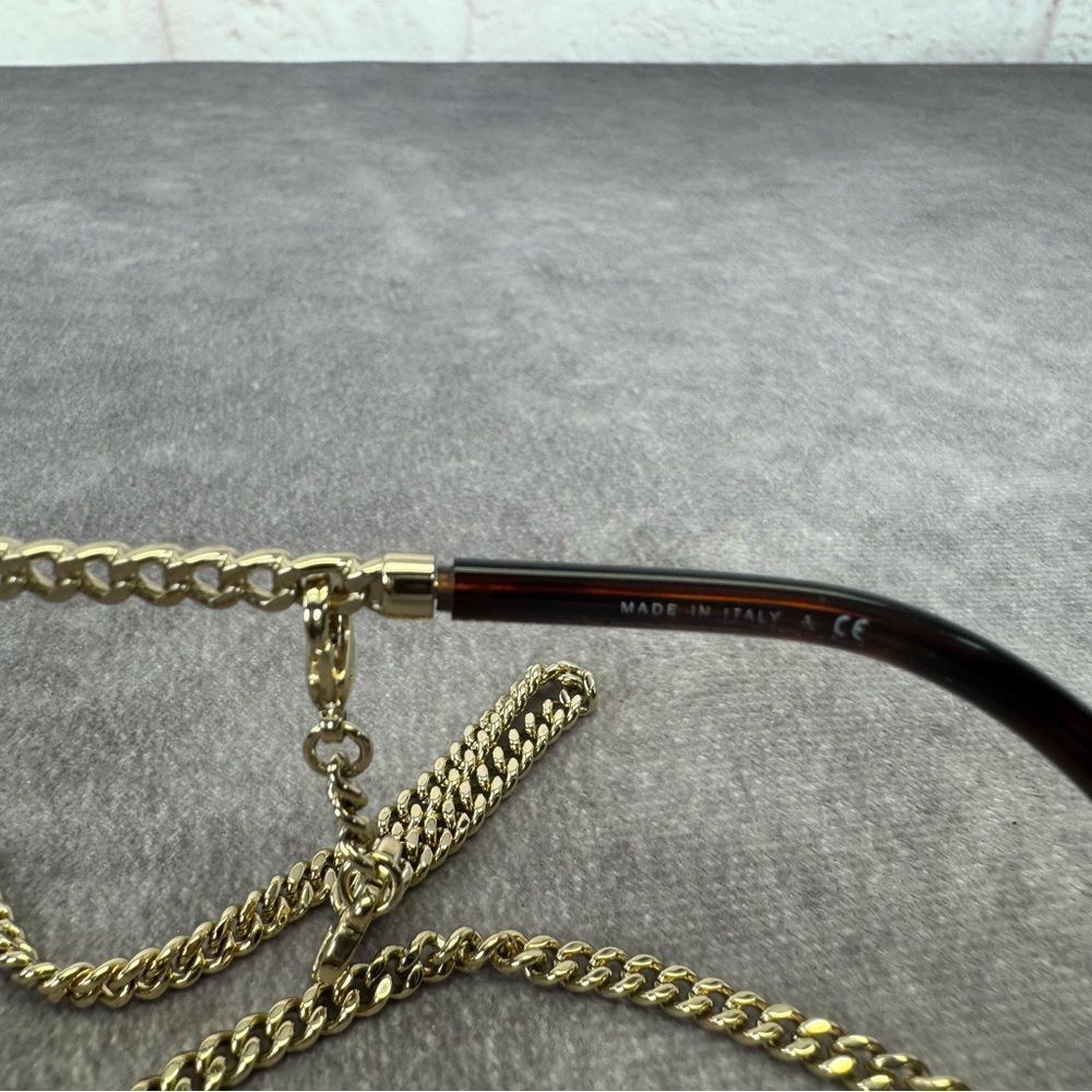Chanel Square Sunglasses with CC Chain 4244 - Picture 13 of 16